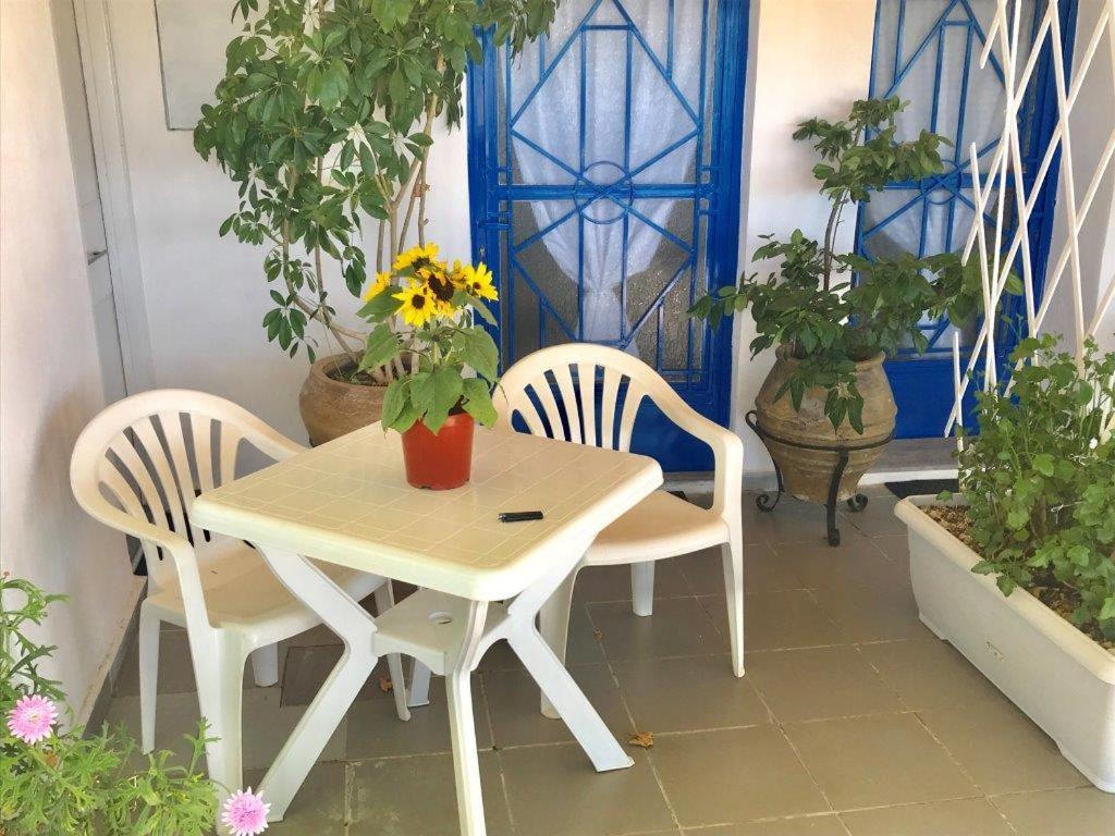 Casa Lela 3...Hydra Lägenhet Míloi Exteriör bild
